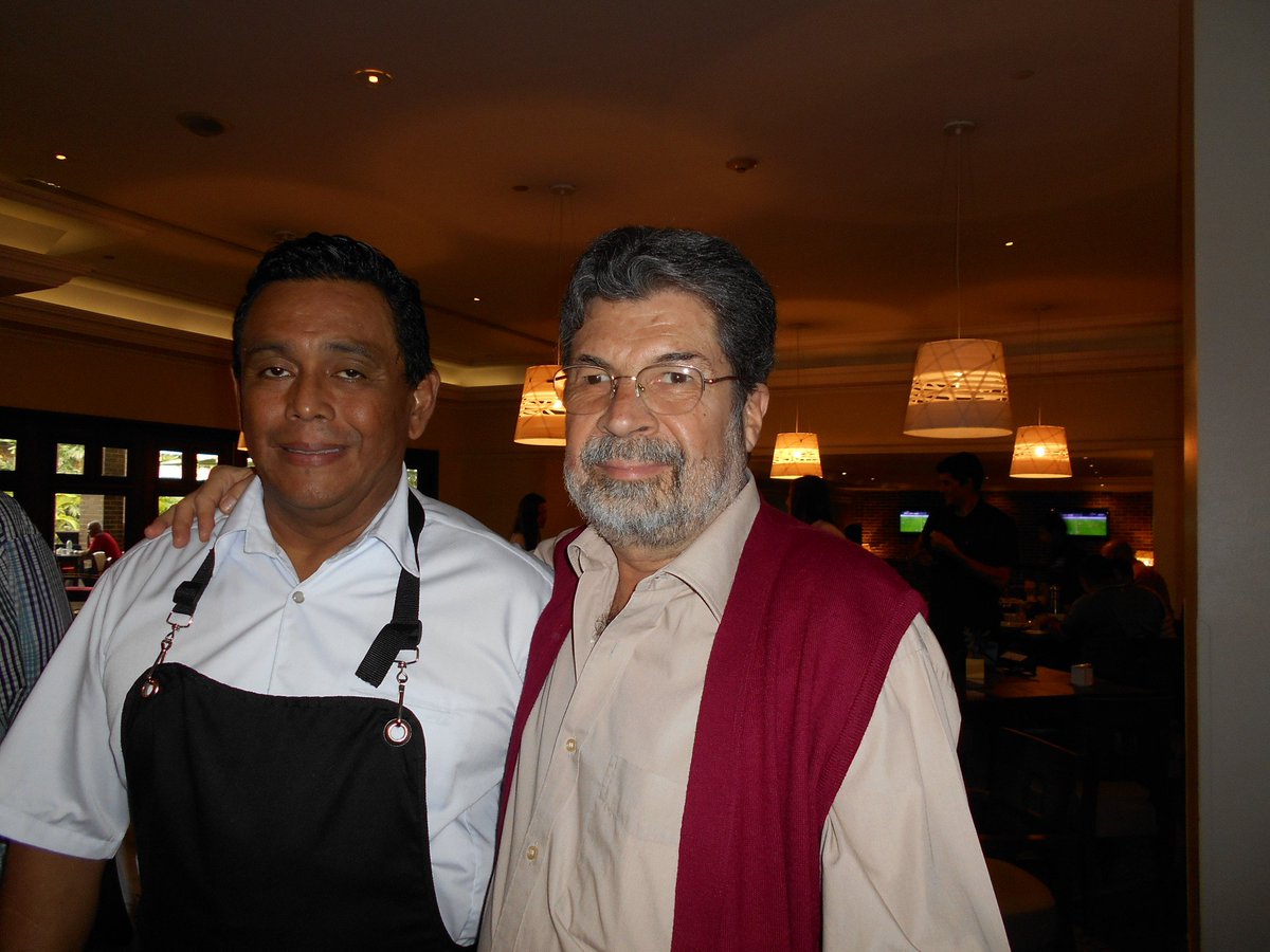 Los caraqueños amantes d la gastronomía cuyo atributo es la excelencia no pueden perderse la cocina guayanesa de <a href="/nestoracuchef/">nestor Acuňa</a> quien cocinará los días 25 y 26 de noviembre en <a href="/JWMarriottCCS/">JW Marriott Caracas</a> Un menú equilibrado y de sabores definidos que solo admite un calificativo: excelente.