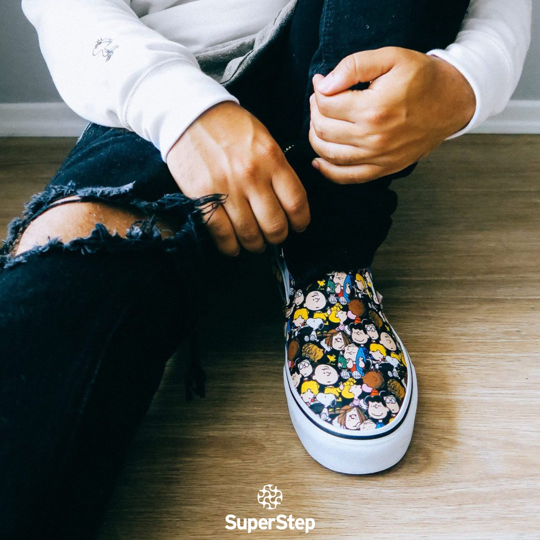 SuperStepTR's tweet photo. Vans X Peanuts ayakkabıları gördün mü Charlie Brown? #vans #vanspeanuts #peanuts #snoopy #myvans #vansxpeanuts #superstepcom #superstep #sneakers #charliebrown https://t.co/NAXm2XsEiD