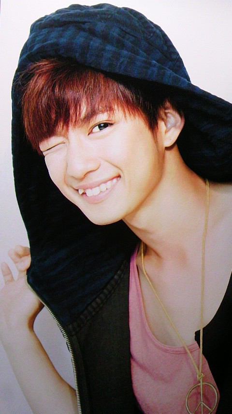 野性のごりぽ Yuta315taku1124 歯を探してたら 爆笑ｗｗ あーーーもう本当やでさん可愛い 天使 八重歯 も天使 あ 八重歯以外とお安い 歯って高額イメージだった いやいや年は関係ないて 尊い T Co Jjv7khvenu Twitter