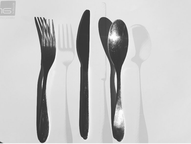 FacetsofGrowth's tweet photo. Ever see how some people separate their #cutlery?Finest vs Everyday?Just like the finest,some of us hide our #gifts and talents. #Stop hiding.Stop allowing #fear to holding you back. If you are struggling with what your #talents and gifts are, we’re here. #investinyourself #ownit https://t.co/DFSKQ0ceD9