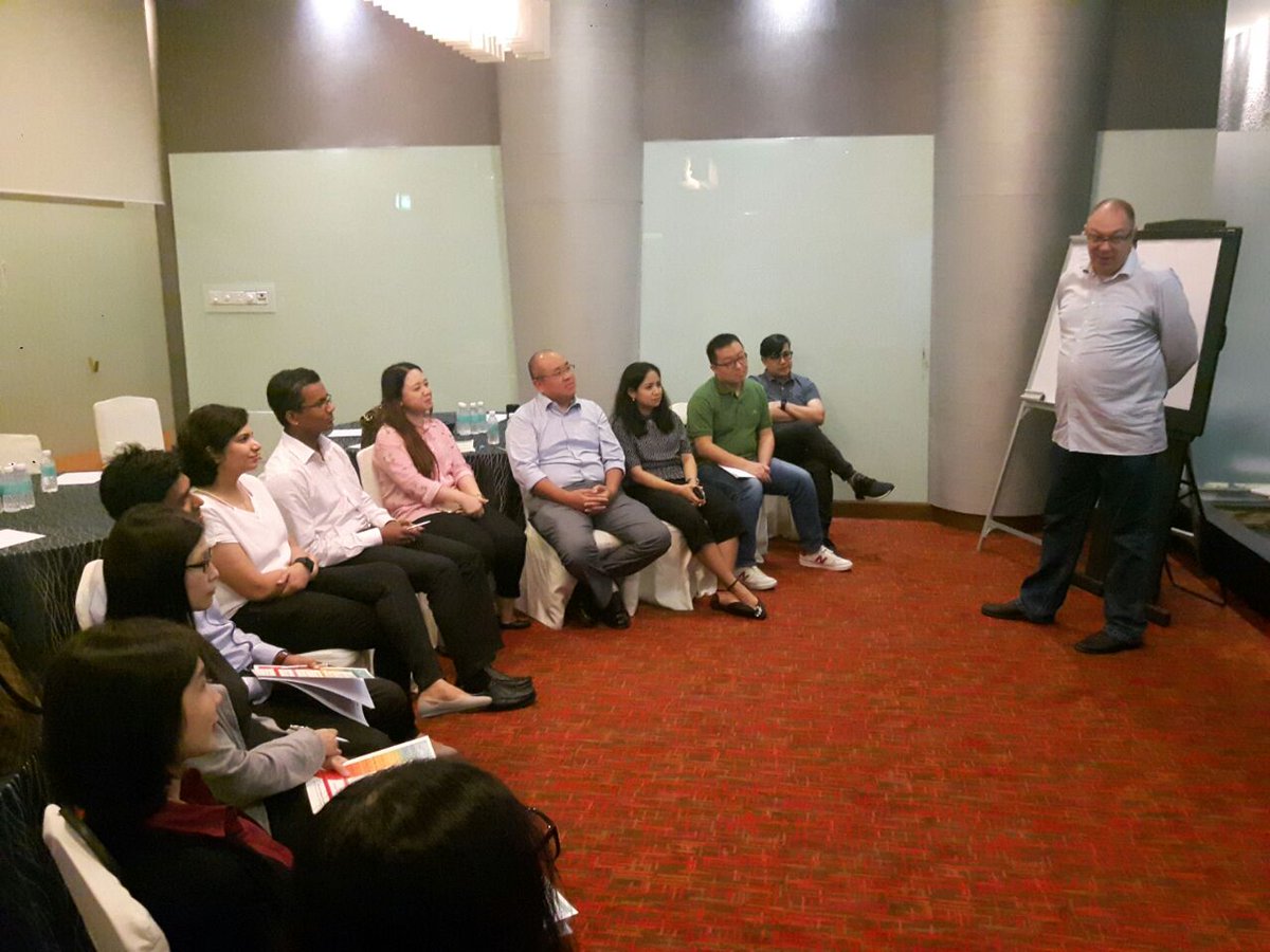 1pt21gws's tweet image. @yashadabas @StanChartBrze  LIVE 121 #Testing @agilesgorg @singapore @AgileinBusiness   #Agiletesting  #DevQAOPS #Stayaheadwith121GWS