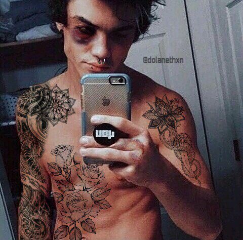 tiajulie_x's tweet photo. I hope y’all had a good day 😊❤️ I’m sick, so I couldn’t do much :( 
-
@EthanDolan ❤️
-
{ the watermarks on the edits is my instagram btw so just ignore them ❤️ } https://t.co/SLSs6JPtEh