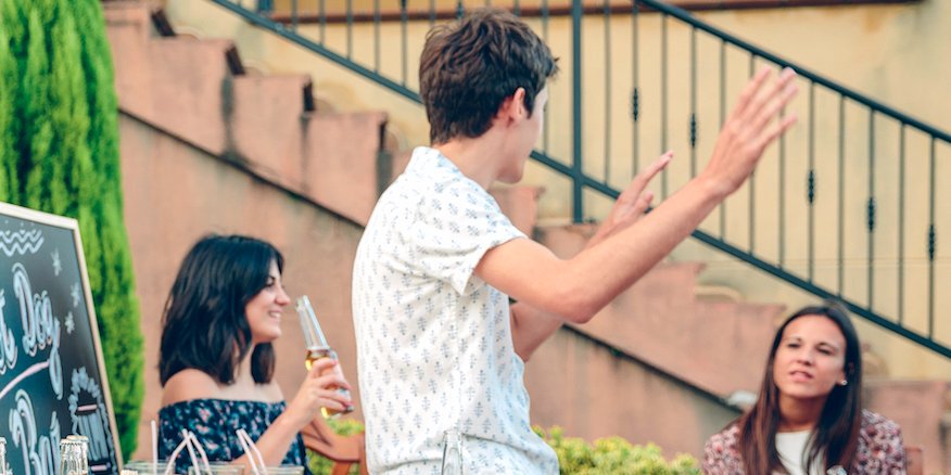 ShooinLLC's tweet photo. The 17 best icebreakers to use at a party where you don't know anyone https://t.co/LvnrodG2lt https://t.co/fs1tm7UmUx