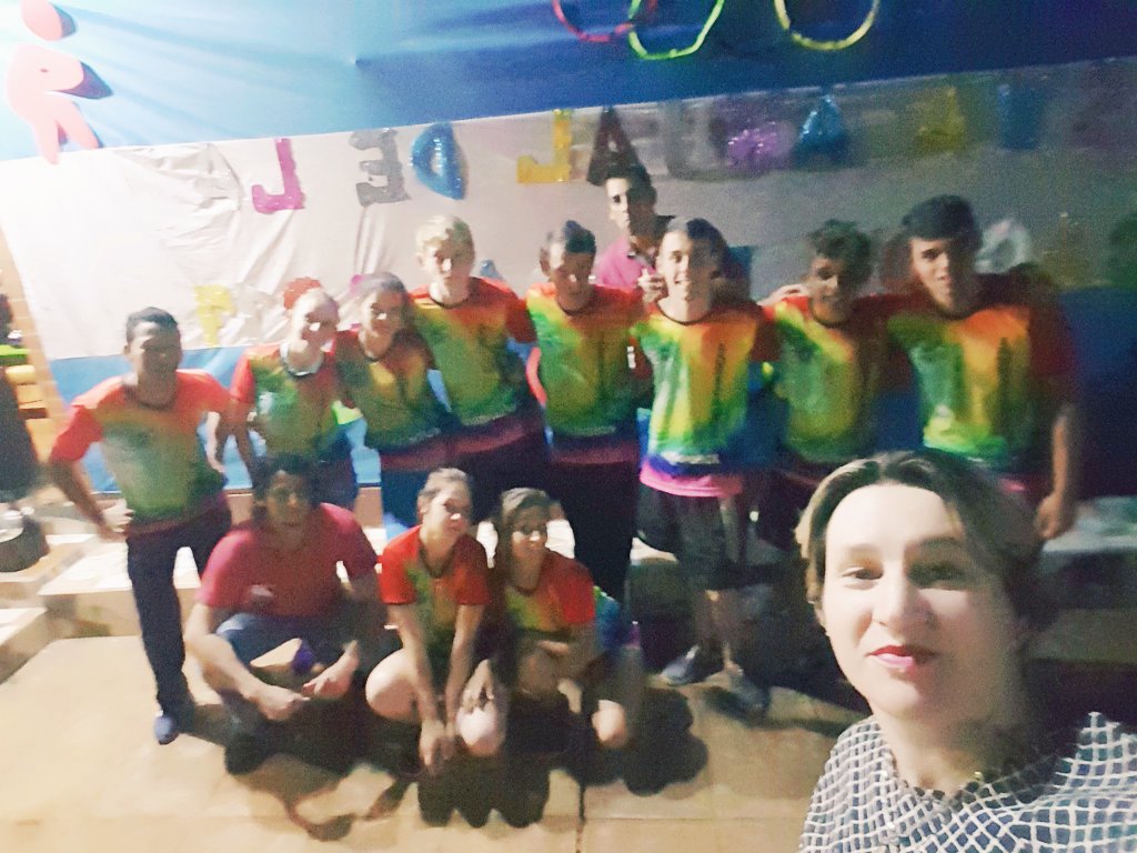 Laura_Noremberg's tweet photo. #FiestaDeEducFisica #Ext6 #UGL3 Colonia Gramado #Hoy #Felicitaciones Alumnos y Docentes 👌Se Lucieron 👏👏👏 @mariluleverberg https://t.co/hEpfHZYKBq