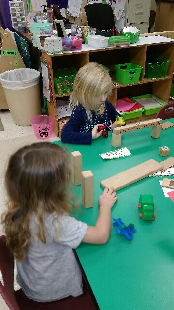 ktgrace22's tweet photo. Learning all about bridges this week in preschool! #rowvastrong #buildingislearning #preschool https://t.co/NPHIDJRF7y