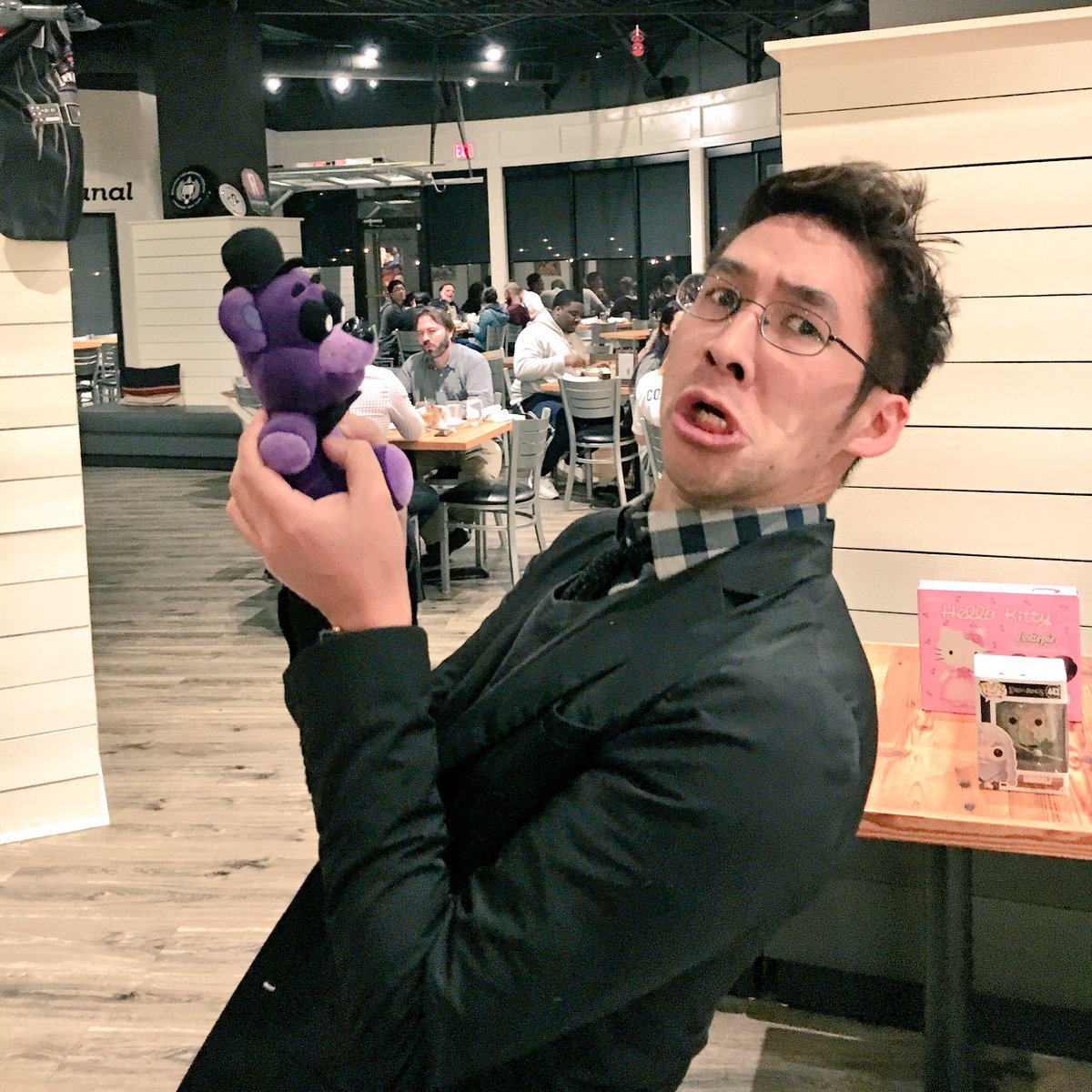 BaBellies's tweet photo. More and more and more #raffleprize winners at ##GeekTrivia with @Chef_Lu_Bu ...yes some of our patrons drink more than others😊 https://t.co/xMIqx6IWsN