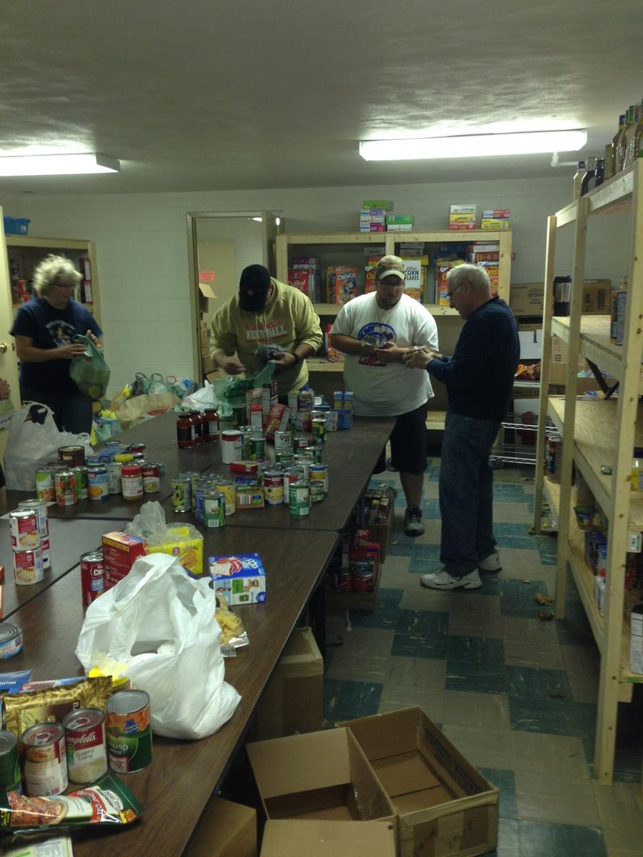 DeltaChi_UPJ's tweet photo. Glad we could help Saint Benedict's Catholic Church these last few weekends for their annual food drive. It was the best food drive in years, getting over 4,000 items to help local families in need during the holiday season. https://t.co/n7Qum2nCfA