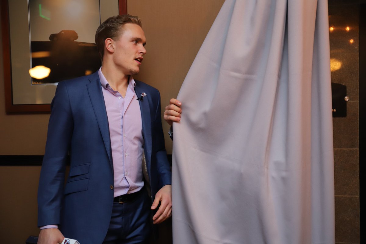 Mikko was in charge of interviews tonight. Guess who he was trying to interview here?  #GoAvsGo https://t.co/mRPaG6u8LQ