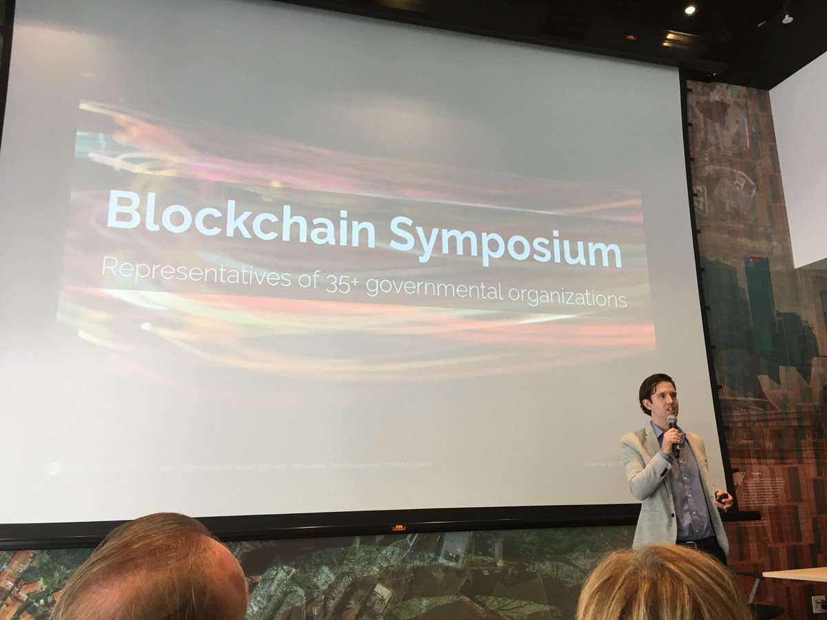 The Blockchain Symposium in Singapore, with representatives of 35+ government organizations has been opened by <a href="/KLHartog/">KL Hartog</a> #NLblockchainSG