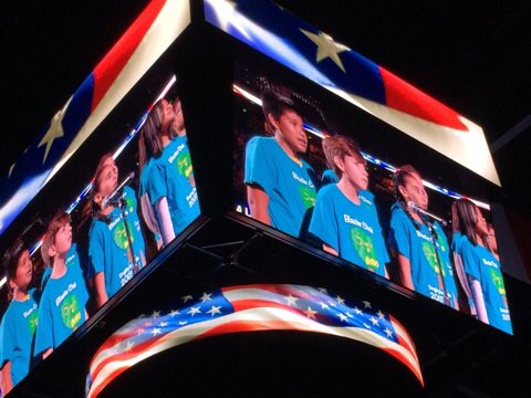 BlazierBlueJay's tweet photo. Proud of our Blue Jays for a great job signing the National Anthem before today’s @UTAustin @TexasWBB game! 🤘🏼🏀🎤 https://t.co/fjK9gZh0Eb
