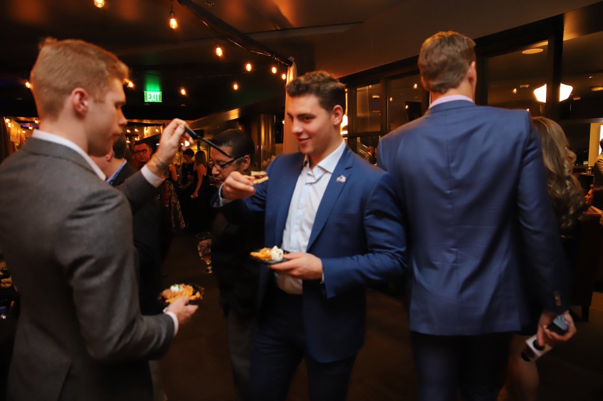 Enjoying the food, of course.  #GoAvsGo https://t.co/nyz3ezJKtI