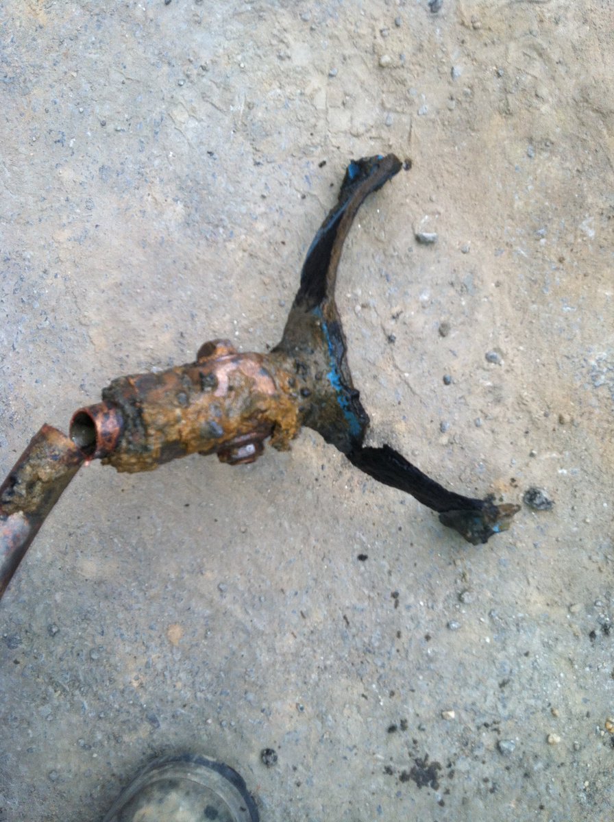 AMConstruction4's tweet image. Deteriorated saddle caused a leak off city main. Main closed and new saddle and pipe connected.
