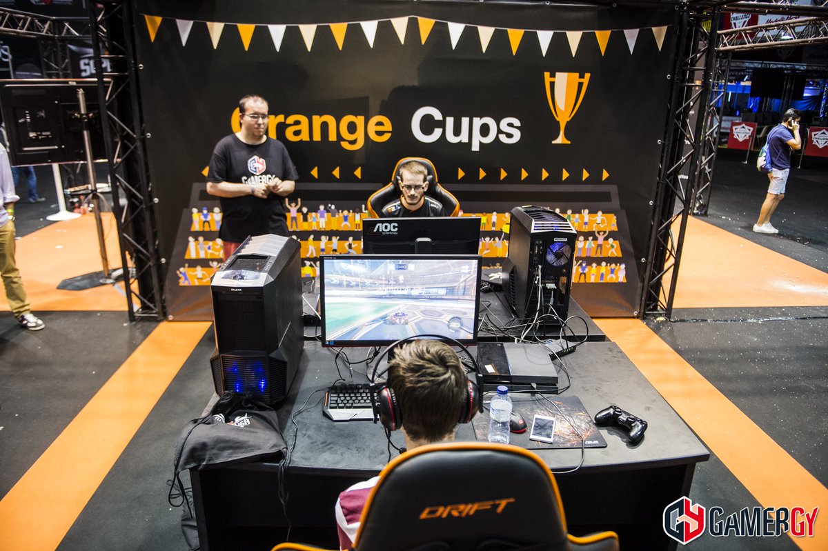 GAMERGY's tweet photo. Después de un tour por toda España de forma presencial y de los torneos online, #OrangeCups desembarca en Gamergy 👉 https://t.co/HqfmY1OSik

¿Qué juego es el tuyo?

🔃 Clash Royale
❤ League of Legends
🗨 Call of Duty
🗨 Rocket League https://t.co/aNris6aLqC