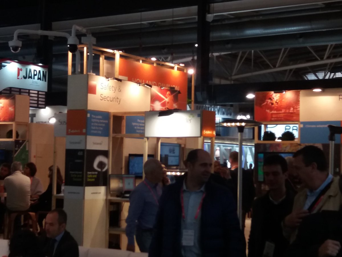 HermanHartgers's tweet photo. Prima pitch van Richard Severin van @recyq tijdens de #SmartCityExpo.  Mooi programma vanuit het Holland Paviljoen https://t.co/TwvTW0MmVw