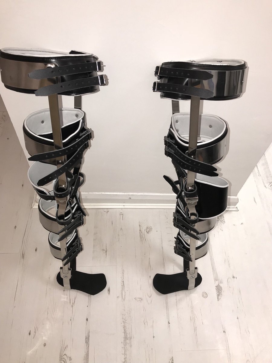 DevoteeBraces's tweet photo. Stainless steel Kafos ready to be shipped to client.
#kafos #legbraces #calipers #fetish
info@vintagebraces.co.uk https://t.co/l0dJcEAdm0