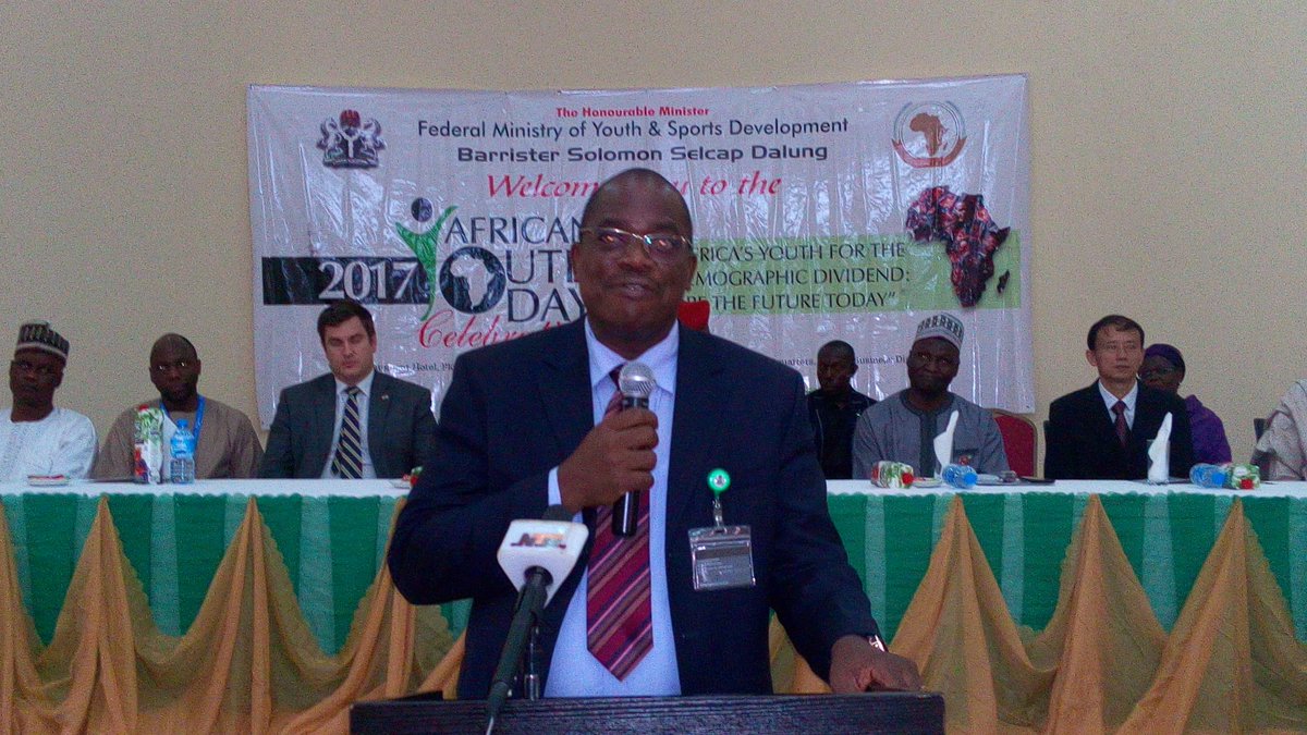 fmydNG's tweet photo. The Permanent Secretary @NigeriaFMYS Mr Adebola Olusade giving his welcome address. #AYD2017 #DemographicDividend https://t.co/odZGS7iS6N