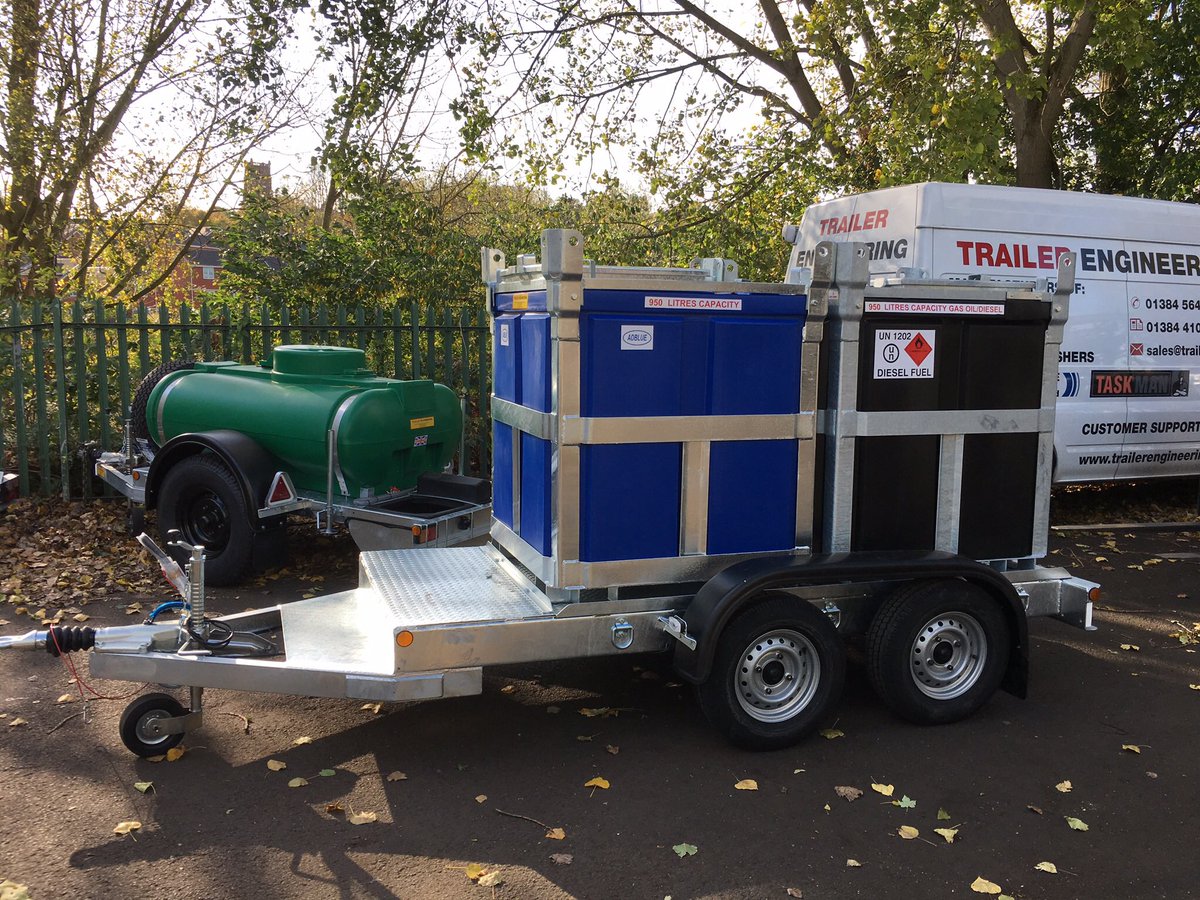 trailerengineer's tweet photo. NEW #adblue #polycube and NEW 3000kg #flatbedtrailer available @ https://t.co/rF7QztZsk2

#planthire #fuelcube #generatorhire #equipmenthire #equipmentrental #fueltrailer #generatorfuel #diesel #tanker #trailer #agriculture #farming #fuel https://t.co/KNBXeV6ulk
