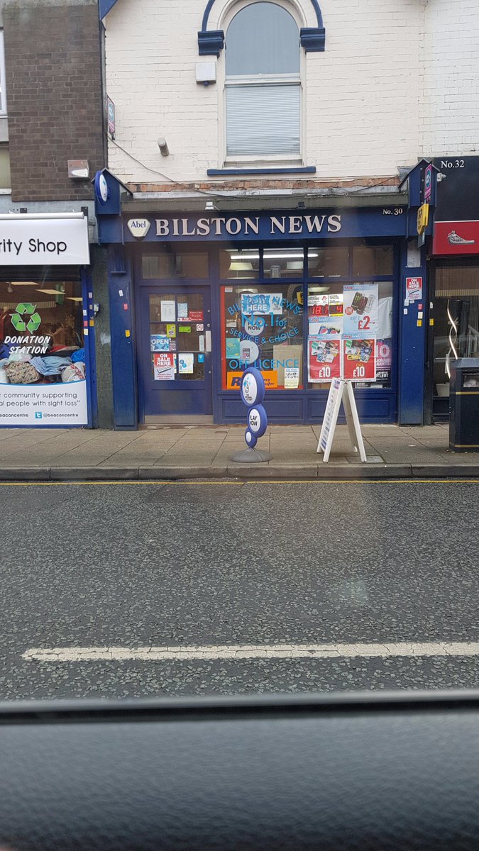 PowerforceMC31's tweet photo. Get down to Bilston News WV14 0EP and get your #carlingpints10pack for £10
@PowerforceMCNSM @PowerforceMCFM3 @PowerforceGB 
@MolsonCoors @carling https://t.co/u4s13cxSKw