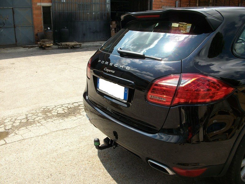 Towequipe_UK's tweet photo. A Large collection Of #Towbars For #PORSCHE Car available @ https://t.co/wglH5oQ71x
#BlackFriday #Discount #Towbars #WiringKits #Towequipe #UK https://t.co/Bbl3cc0C1h