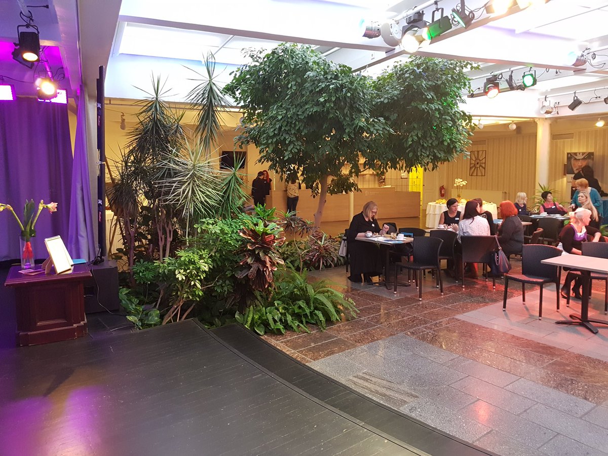 helerimall's tweet photo. @EestiOnkooed celebrating 21st fallseminar "Young nurses in oncology" https://t.co/Fygb2M9Q6a