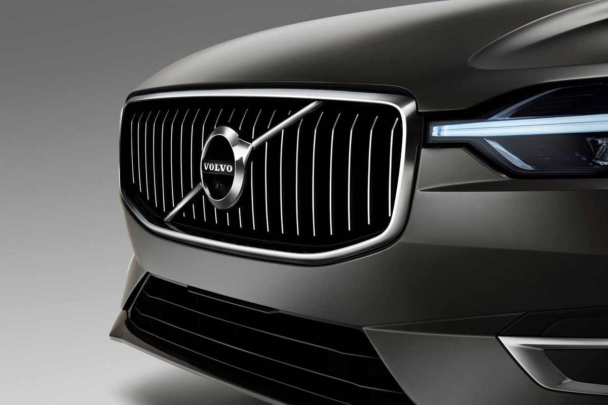Volvocarjapan モダンな中に宿る伝統 Xc60 には 往年のp1800からインスピレーションを受けたフローティンググリルを採用 最新のスカンジナビアンデザインの中には こんな伝統的なモチーフも隠されているのです ボルボ デザイン T Co Volvocarjapan モダンな中に宿る伝統 Xc60 には 往年のp1800からインスピレーションを受けたフローティンググリルを採用 最新のスカンジナビアンデザインの中には こんな伝統的なモチーフも隠されているのです ボルボ デザイン T Co