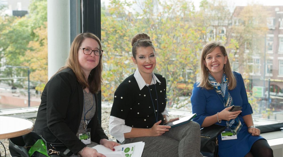 OCLC_NL's tweet photo. Terugkijken op de OCLC Contactdag of zien wat u gemist heeft? Download nu het fotoalbum #OCLC50 https://t.co/d7e7tV27d6 https://t.co/N2XJoyWSF8
