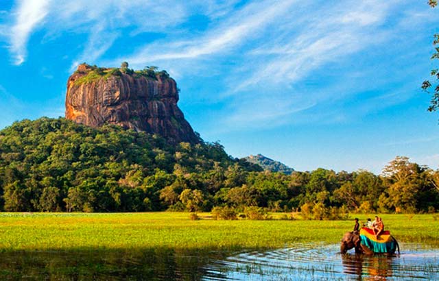 classytours's tweet image. The cultural highlight tour gives you a fascinating look into the archaeological and historical places in Sri Lanka. #worldheritagesites #largecitiesandtheirculturalfacilities #natgeotravel #tourisminurbanareas #pilgrimage #travel #culture #placestovisit #museums #theatres