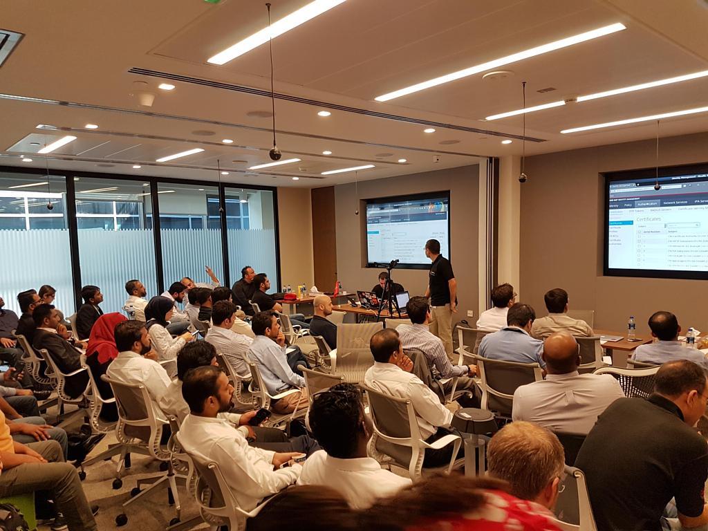 Jan_Wenger's tweet photo. Full house at last week's Red Hat Convergence Event in Dubai. #RHConvergence https://t.co/mKKbJe8rSw