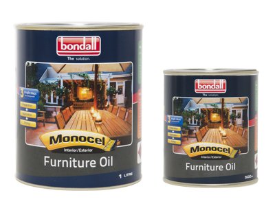 Monocelvarnish's tweet photo. Nourish, revitalize and waterproof your timber surfaces with our furniture oil// Prepare your clean surface with a light sand and apply our Monocel oil with a brush, roller of applicator pad! You’ll soon have your timber surfaces looking like new #Monocel #DIY https://t.co/tFetrzsd1q