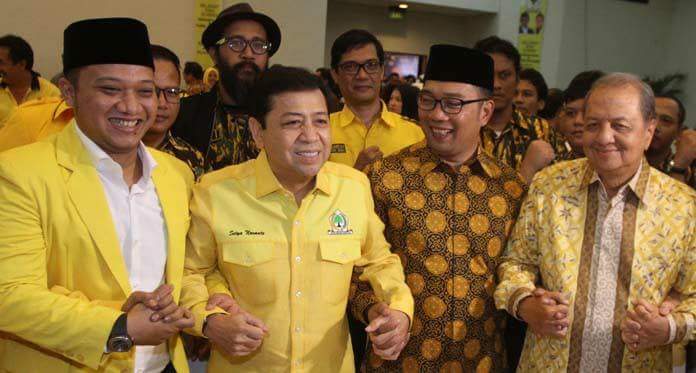 ferdianar21's tweet photo. Kemarin papah sakit, semalem di cari papah gaada, papah dimana? 😢😢aku kangen papah😂 #IndonesiaMencariPapah https://t.co/FgcHuH47bT
