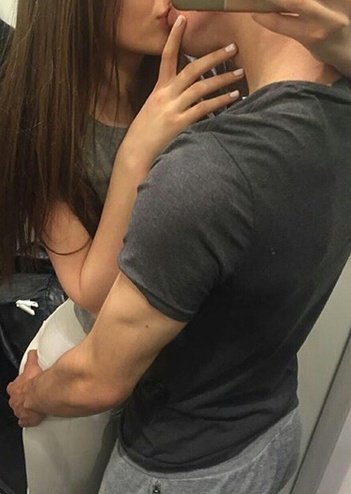 The one way to get over a girl is to get under another 😉🤣 remind me.. Mia who ??