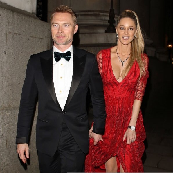 mercedesgirl69's tweet photo. More captures of the gorgeous #MrAndMrsKeating @ronanofficial and @Storm_Keating at last night's #LeopardAwards in London town, in aid of the Princes Trust - looking fabulous guys..👌💕x https://t.co/33kufAXGwL