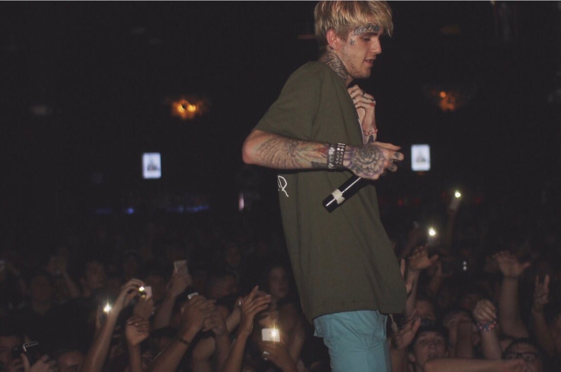 WellDoneProd's tweet image. lil peep you will be missed 
You changed the world