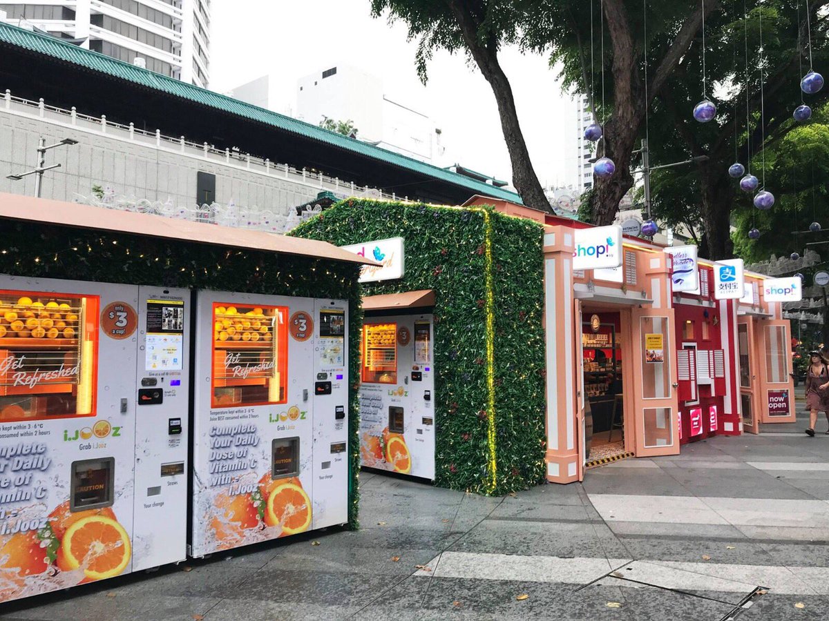 Featured here are pop-up stores from SKII, Tiffany &amp; Co, Uniqlo and House of Shop! 'Pop' by and enjoy exclusive Christmas promotions from these brands! Stay tuned to our Facebook page as we will be revealing more pop-up stores over the next few weeks on Orchard Road!