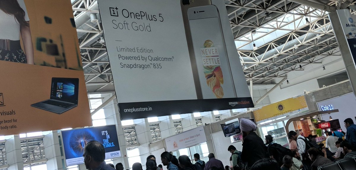 Androidindia's tweet image. Visiting Delhi for the new @OnePlus_IN  5T launch event!Excited