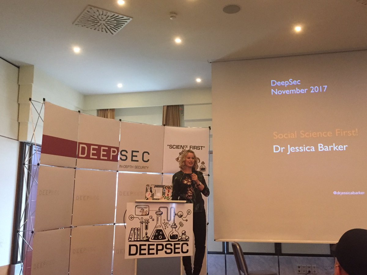 shroombab's tweet image. #deepsec keynote by @drjessicabarker started.