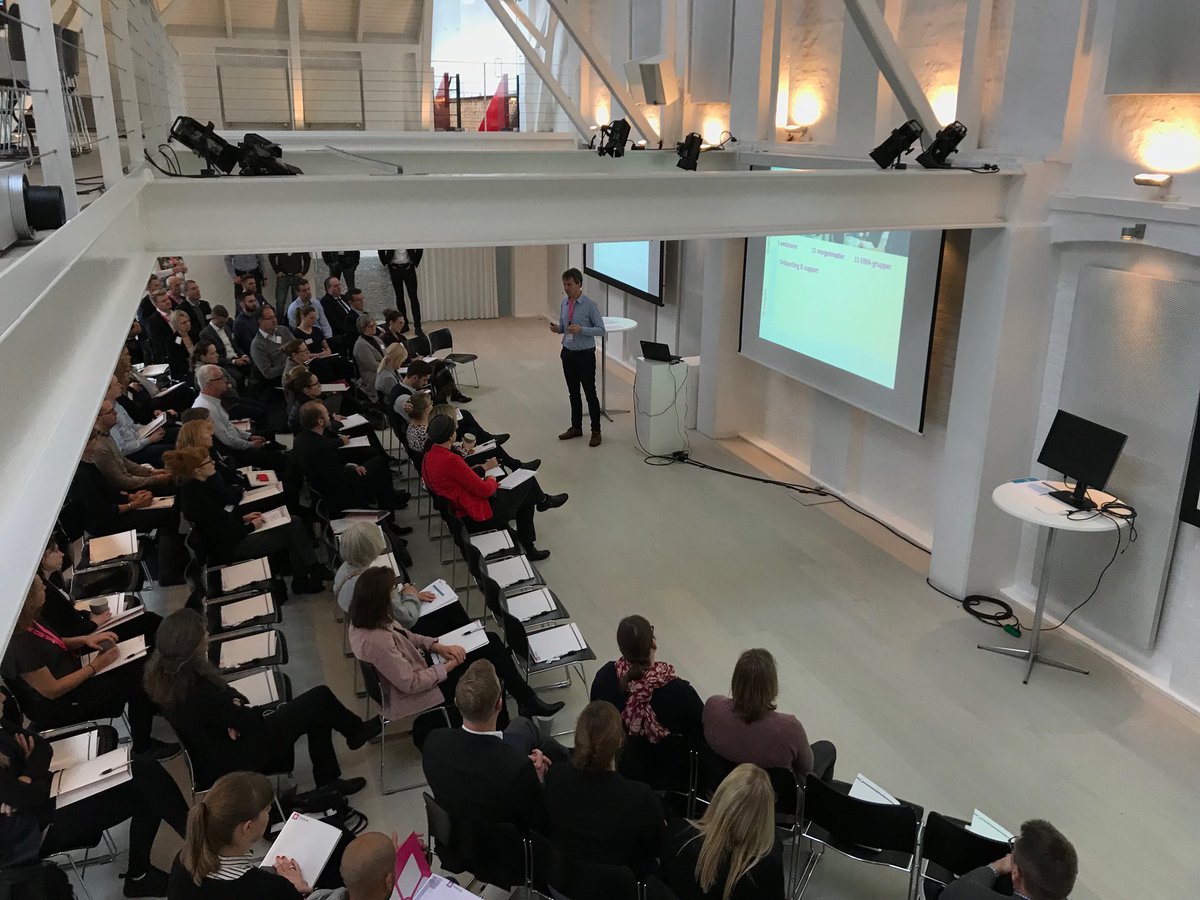 Hahuf's tweet photo. Søren sætter #TimeLogdagen i gang https://t.co/MAjAorGIzd https://t.co/TsumOkzTo6