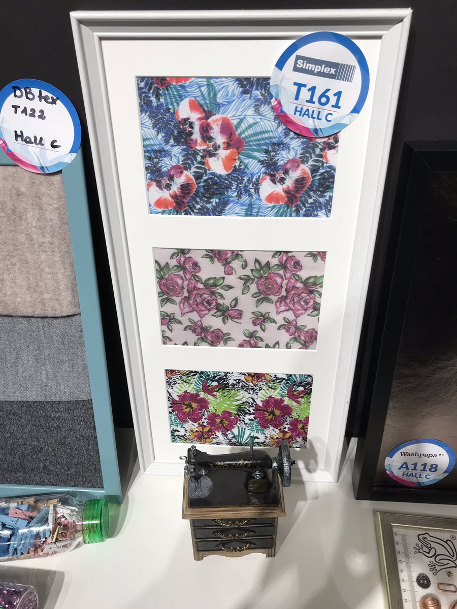 simplex_knit's tweet image. Day 1 of Fast Textile in Warsaw, Poland - see our fabrics and prints featured in the trend forum! #travel #fabrics #manufacturers