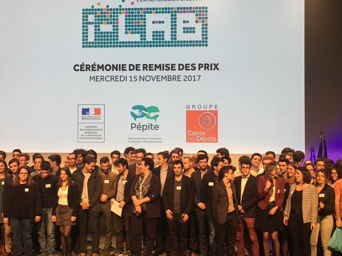 Hier avait lieu la remise du Grand Prix PEPITE Tremplin iLab 🏆. Il a été remis au lyonnais <a href="/Alexboulme/">Alexandre Boulmé</a>  diplômé du D2E promo 2016/2017 et cofondateur de l’application Gong by SameSame @Explore_Appli ! 😀 cc <a href="/PepiteFrance/">Pépite France</a>  <a href="/Pulsalys/">PULSALYS</a>