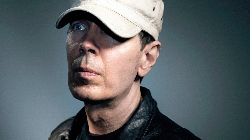 laura_lindstedt's tweet photo. This cry for help is as URGENT as it is desperate. Does anyone have direct contact with musician SCOTT WALKER? It's about copyright issues of my novel Oneiron (out March 2018). #oneiron #oneworldpublications #scottwalker #Tilt #TheDrift #fontanarecords #4AD #DoIHear21 https://t.co/NtVCbliXR6