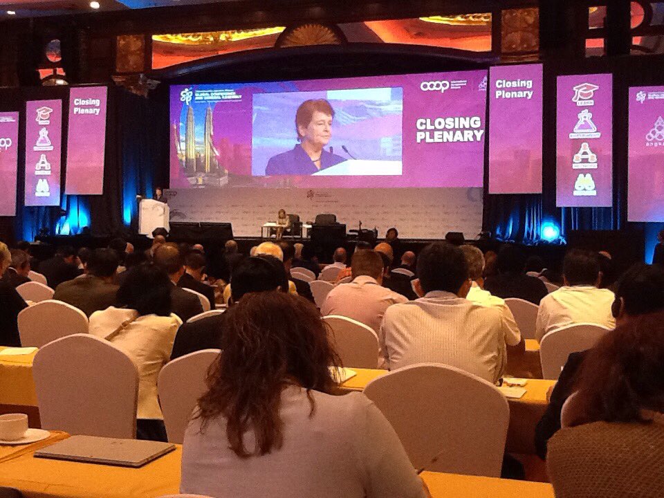 Human society will either rise together or fall together. Rising together will require changes, not business as usual. #Coops are already beginning to deliver this - Gro Harlem Brundtland speaking at #Coopconference17