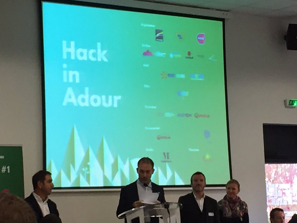 EliotSev_GRDF's tweet photo. #HackInAdour c'est parti avec @CrescendoTarbes et @GRDF pour faire de la #transition énergétique un pilier du projet de territoire @hautespyrenees https://t.co/XErIYmFdyE