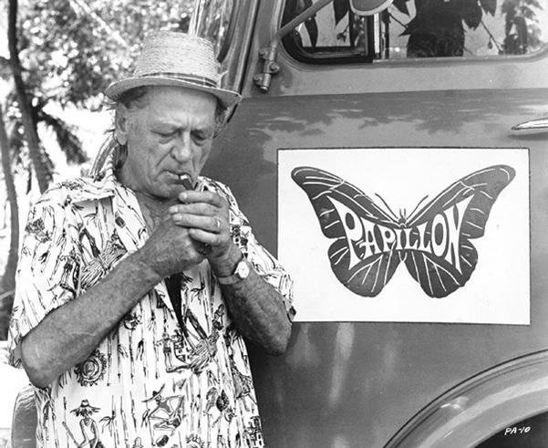 Un día como hoy, en 1906, nacía el legendario prófugo y escritor Henri Charrière, autor de #Papillon. Su vida y obra se llevarían a la gran pantalla en la adaptación de 
Franklin J. Schaffner protagonizada por Steve McQueen y Dustin Hoffman.