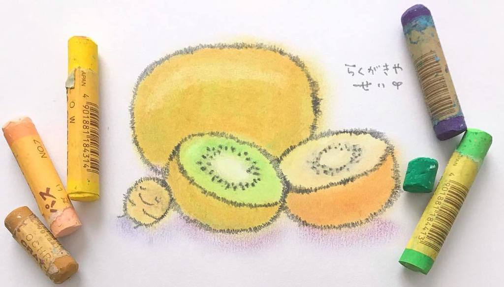 らくがきやせい 絵本屋 Comで毎週火 木曜日に配信している 健康食画 毎回 所属している絵本作家がイラストを描いています 今日はらくがきやせいの キウイ でした 絵本屋 Com 健康食画 サクラクレパス 絵本 Oilpastels Picturebooks 油