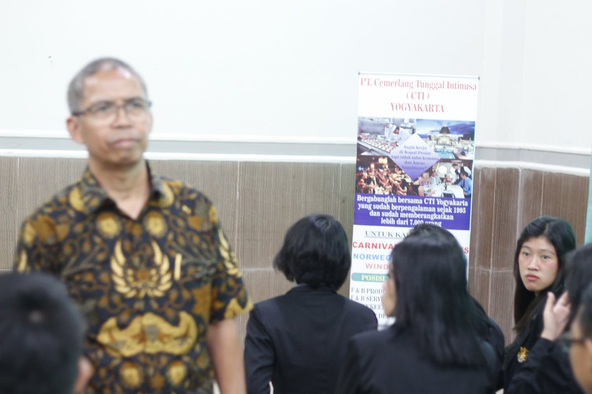 Royal Ocean College (@roicollege) on Twitter photo Kuliah tamu dari CTI Yogyakarta
#royaloceancollege #royalocean #perhotelan #kapalpesiar #RoiMalang #ROI #RoiMadiun #RoiBali Kuliah tamu dari CTI Yogyakarta
#royaloceancollege #royalocean #perhotelan #kapalpesiar #RoiMalang #ROI #RoiMadiun #RoiBali
