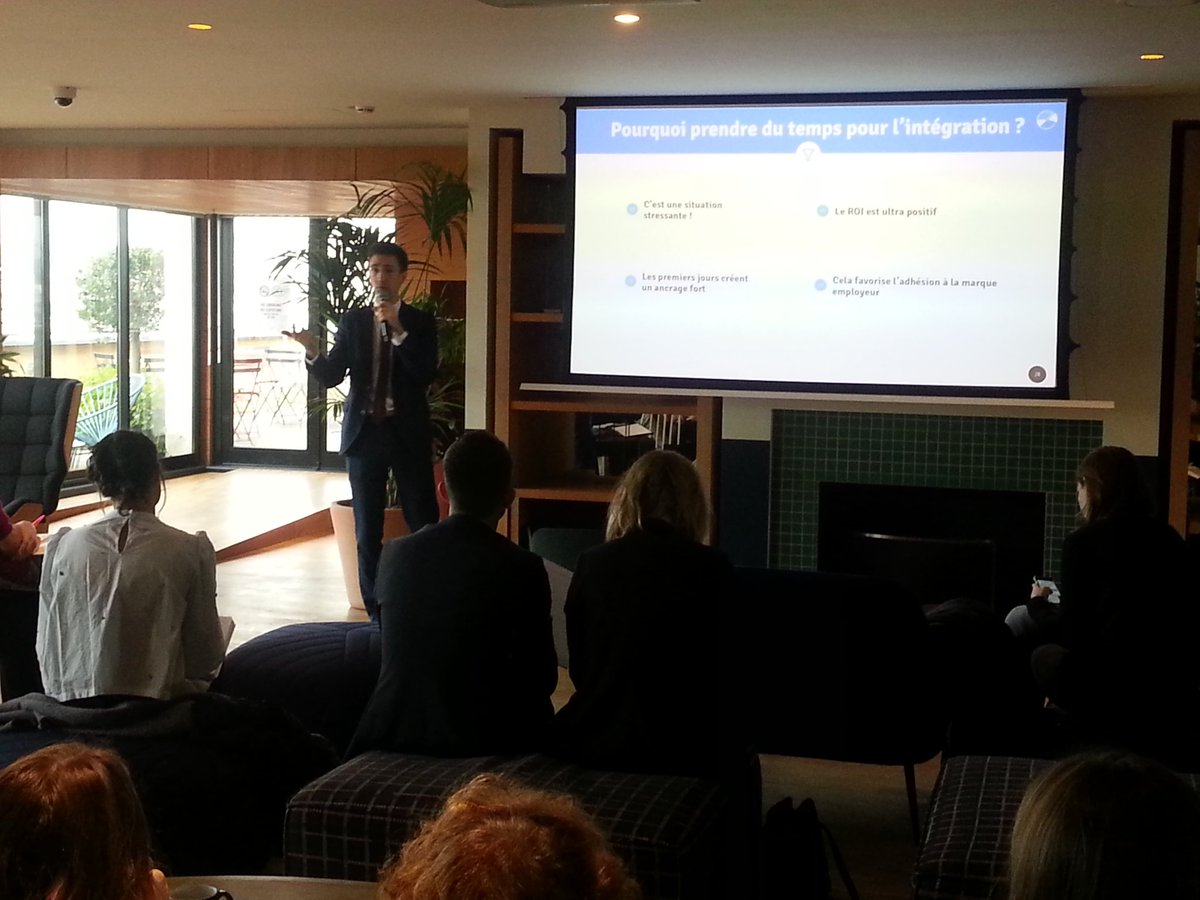 digitaweb's tweet photo. Comprendre la culture  d'entreprise est très important pour assurer une meilleure  compréhension et rayonnement  de la #MarqueEmployeur - @entr_up à #inboundTALK https://t.co/TE9fPExiVx