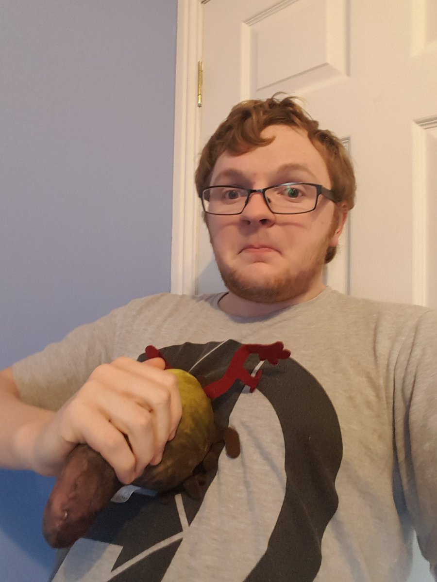 cia391's tweet photo. Sneak peak of what I am writing about for Halo news. ;) I aint Chris anymore though. #Halocrate https://t.co/5rKvW8zRA7
