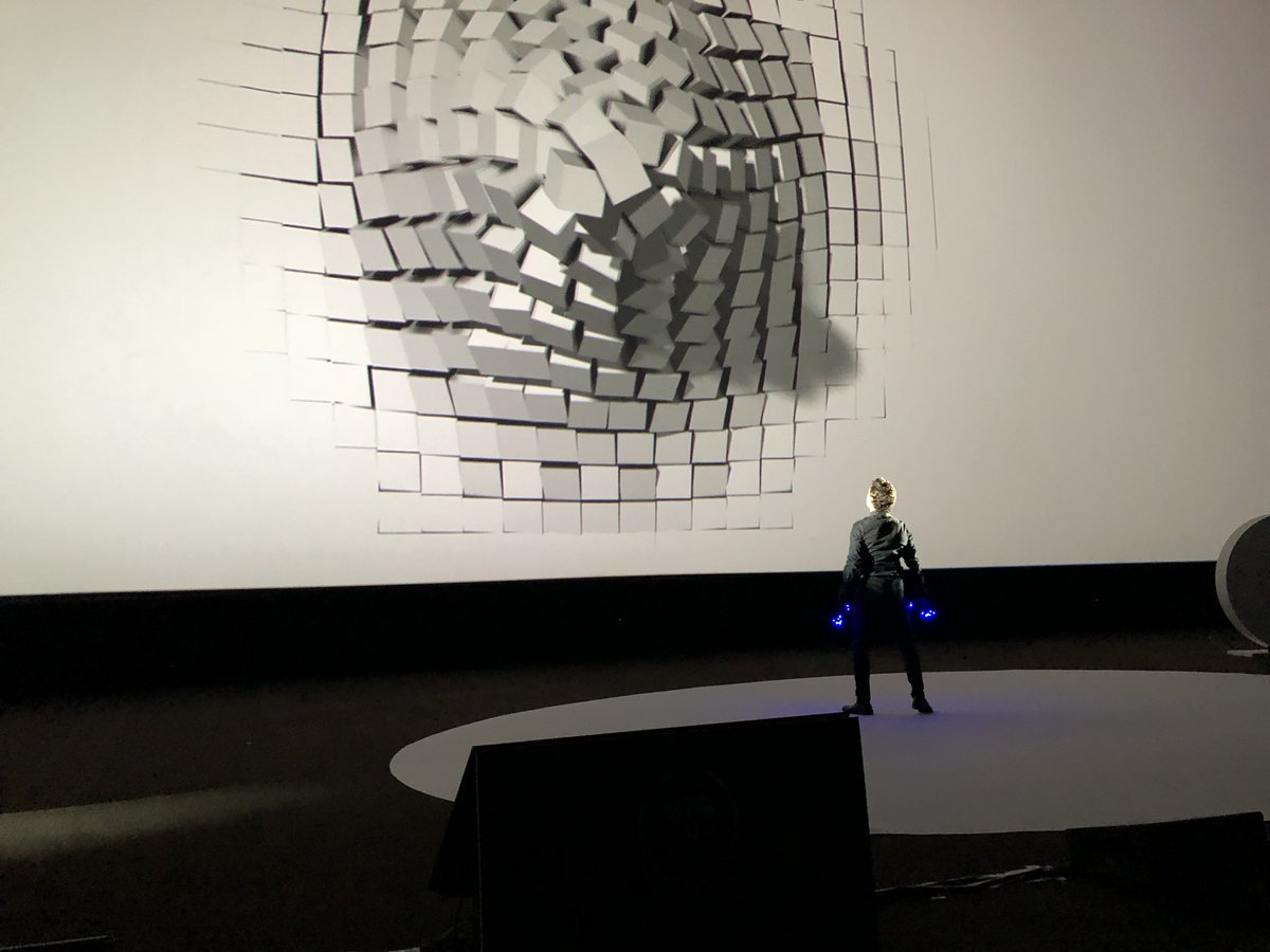 cvidal's tweet photo. Espectacular comienzo de #BDS17 https://t.co/T61BAwIFrm