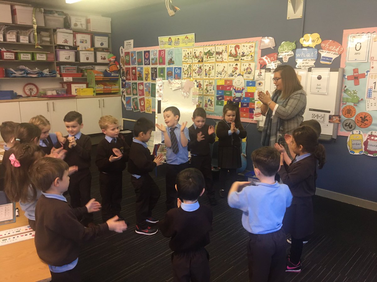 stfrancisoa's tweet photo. Busy morning in P1A full of songs and maths fun 😀@GlasgowCREATE you'd be so proud 😀🎵🎶🎵 #musicmakesushappy #mathsisfun #musicmaths https://t.co/Xq2xvwkokO