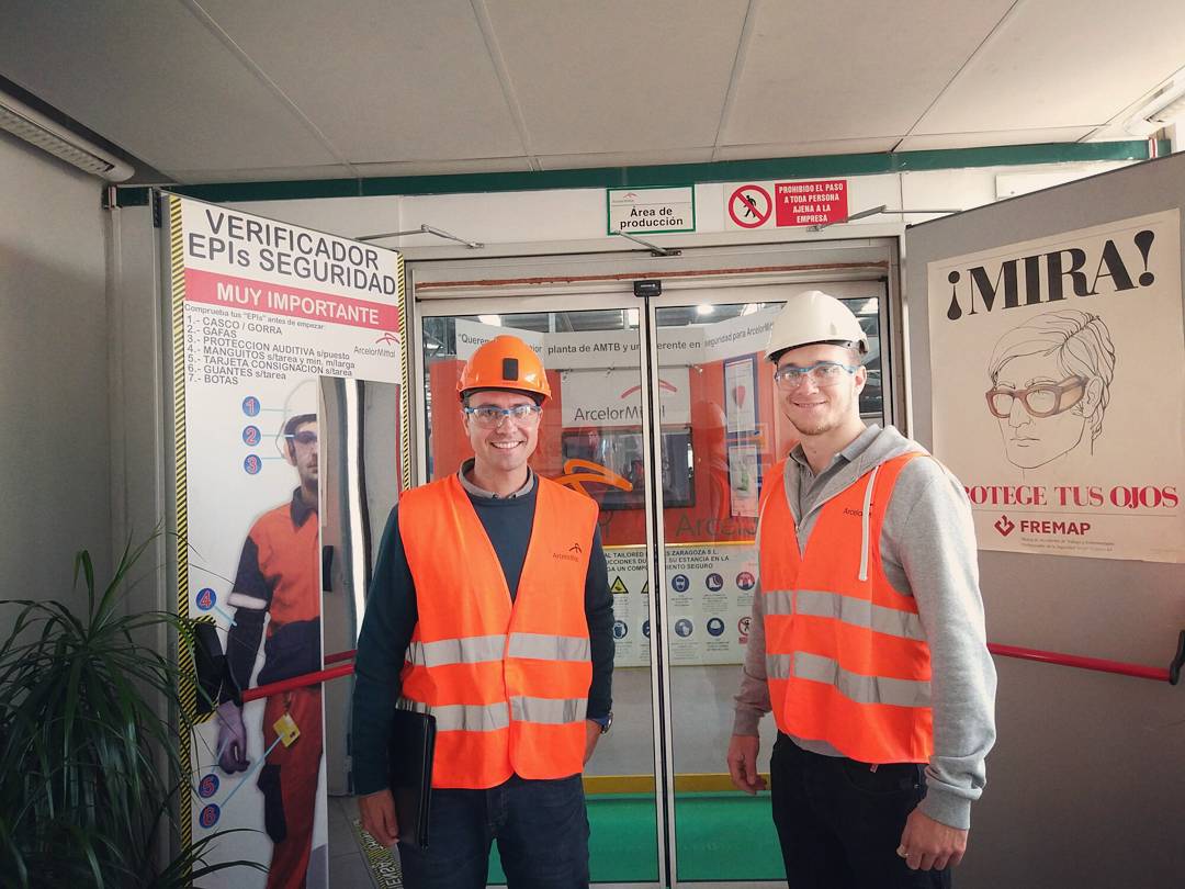 💚 Empresas saludables, empresas sanas. ⏺Volvemos a ArcelorMittal para realizar actividad física como medio de prevención de los riesgos laborales. #empresasana